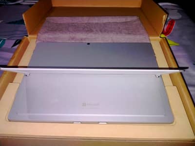 Microsoft surface pro8 11 generation