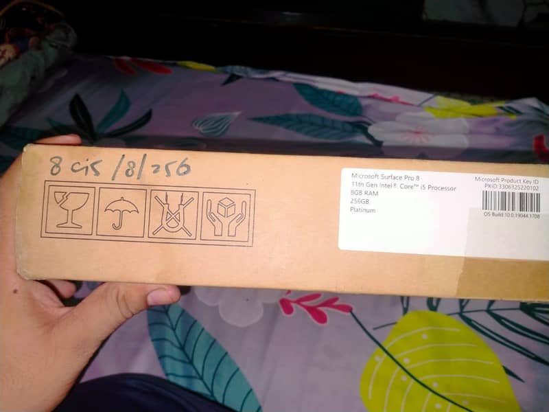 Microsoft surface pro8 11 generation 1