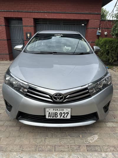 Toyota Corolla GLI automatic 2015 total geniun