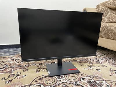 Lenovo ThinkVision T32p-30 Monitor, 32" IPS Display, 4K UHD