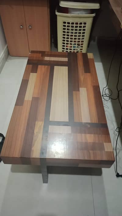 Center Table and Side Table