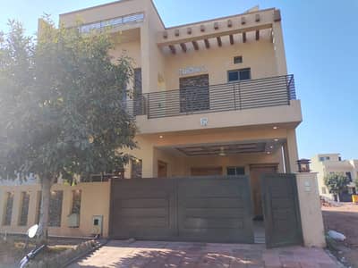 8 Marla House Available For Rent In Bahria Enclave Islamabad