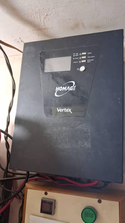 Homage Vertex Solar invertor