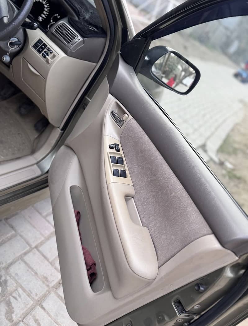 Corolla 2D 2002 6