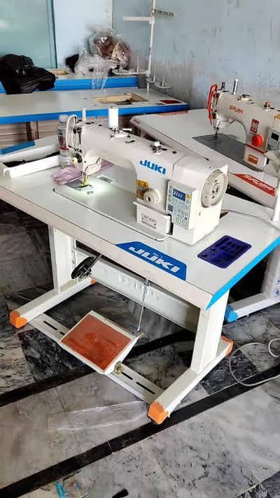 garment ki job jis ko Silai k km ata h rabta kry