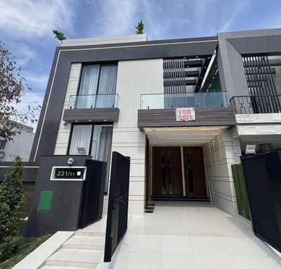 5 MARLA MODERN DESIGNER HOUSE FOR SALE AT BAHRIA TOWN LAHORE