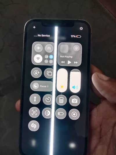 Asslam o alikum Iphone 12 pro orignal pannel for sell