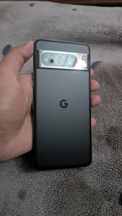 Google Pixel 8 Pro