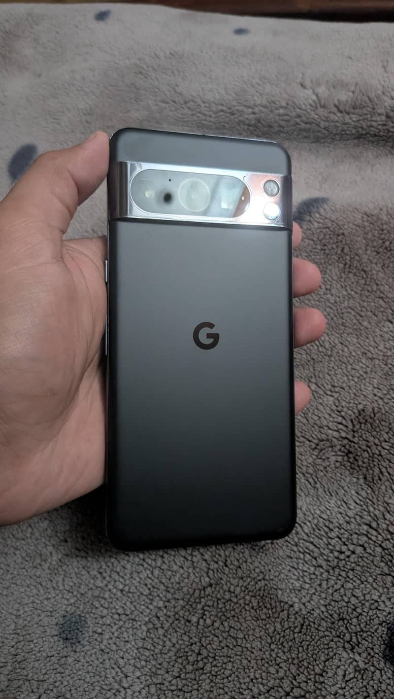 Google Pixel 8 Pro 0