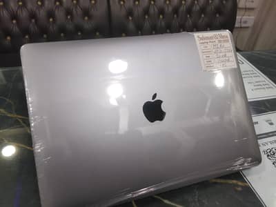 M1 AIR 16/256 13 INCH