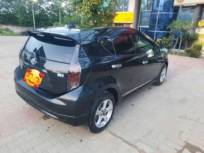 Aqua 2012 Pearl black