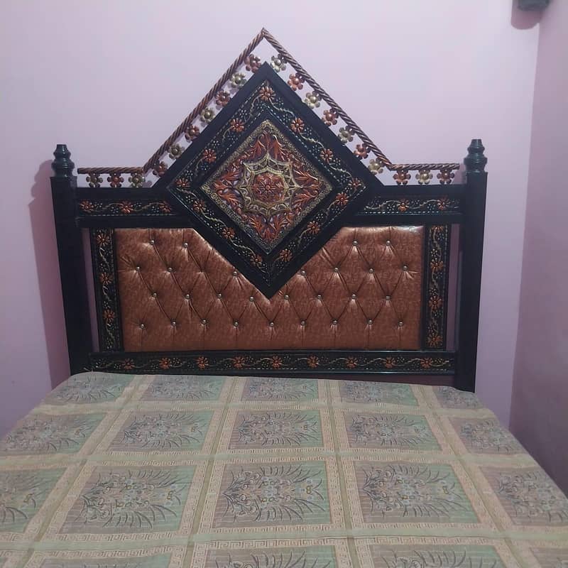 bed with dressing table 1