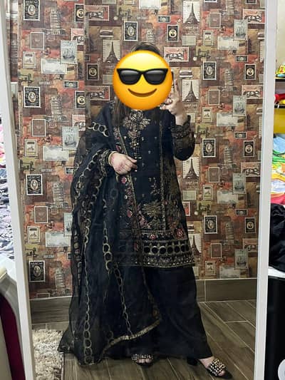 branded dress meduim size