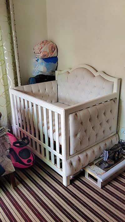 pure wooden baby bed For Sale