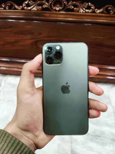 IPHONE 11 PRO