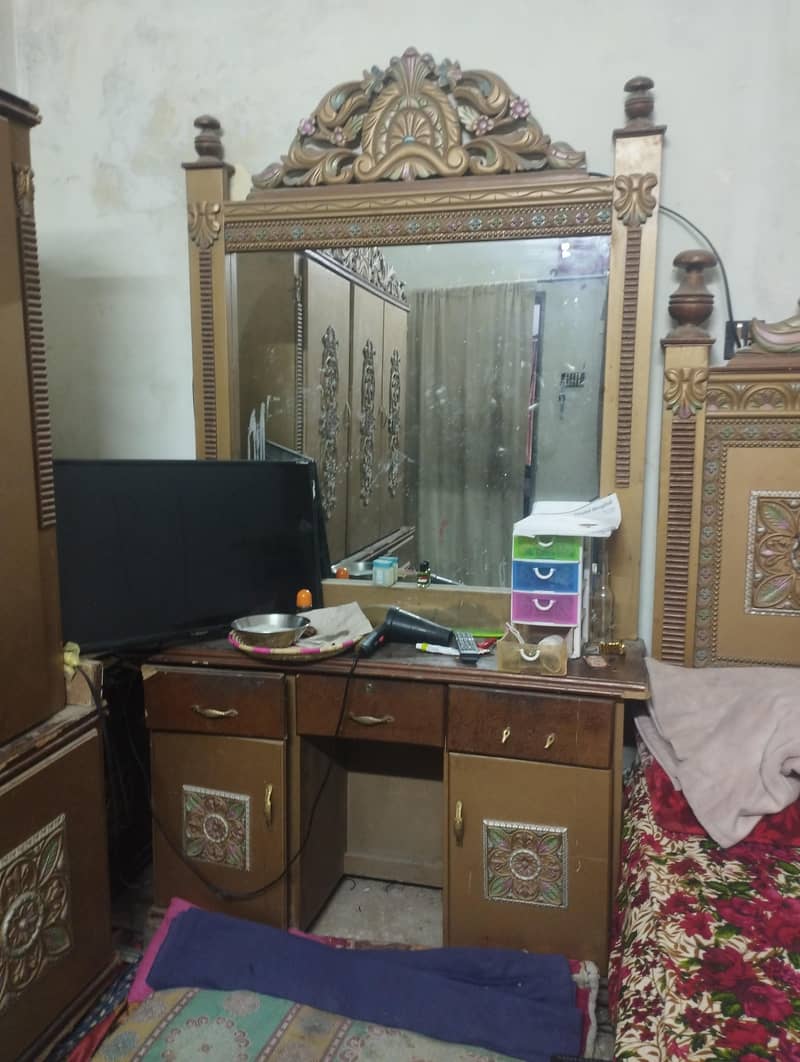 bed dressing showcase 0