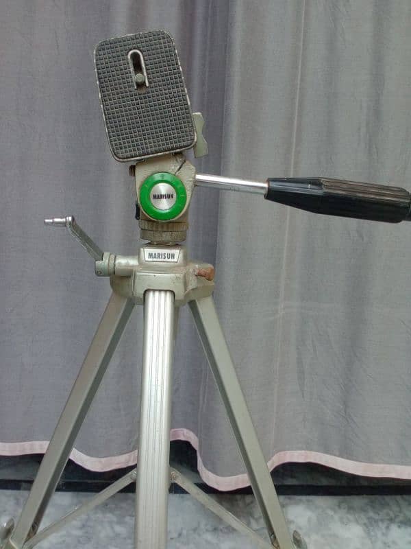 camera stand 0