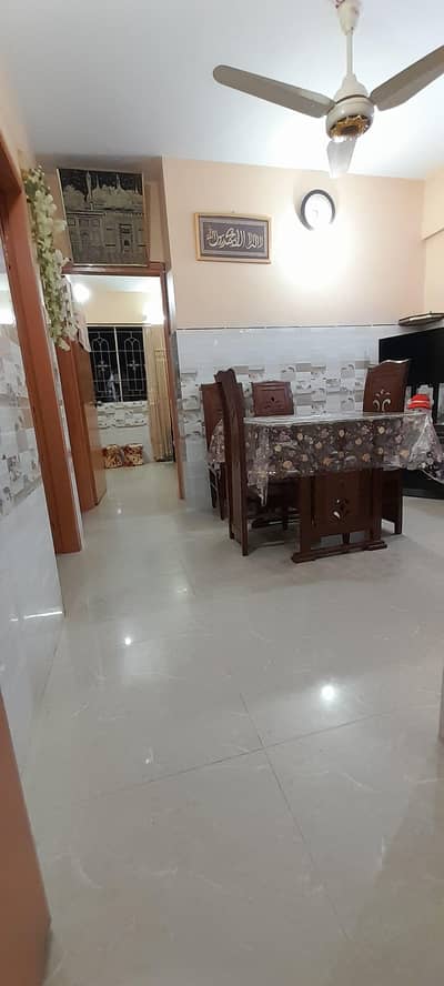 Crescent complex 2bed dd flat for sale in gulshan e iqbal
