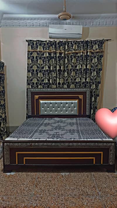 Bed set for sale