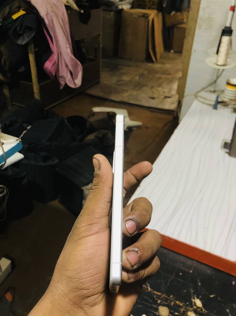 sony 5mark4 sim active 2