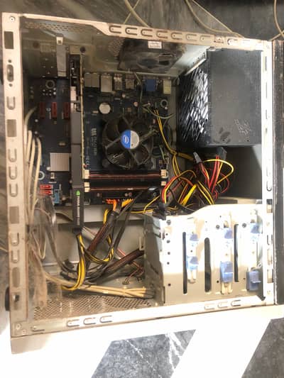 GAMING PC