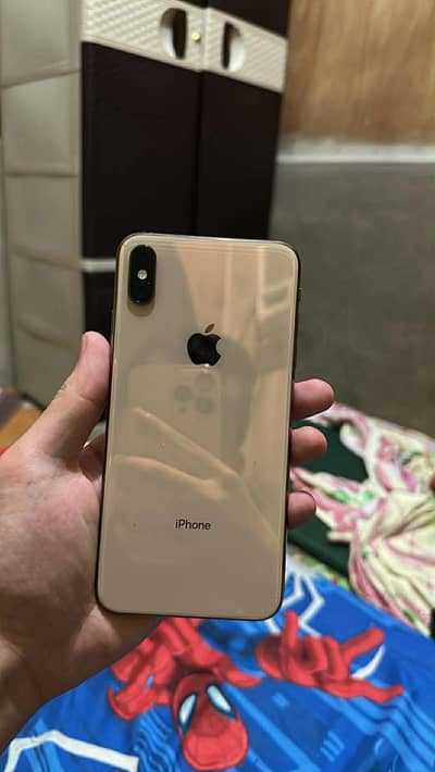 I phone XS max 64 GB