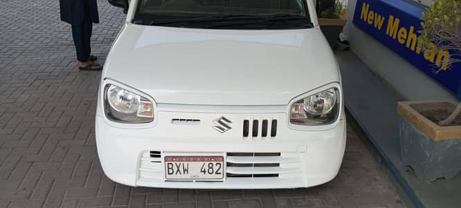 Alto 2022 VXR white color 1 piece small touchup home used for sale