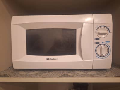 microwave oven