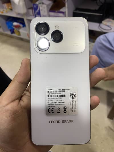 Tecno Spark 40