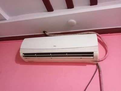 TCL 1.5 Ton Split AC for Sale – Excellent Cooling