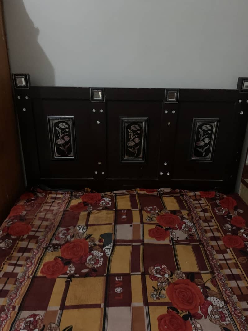 Used single bed 3