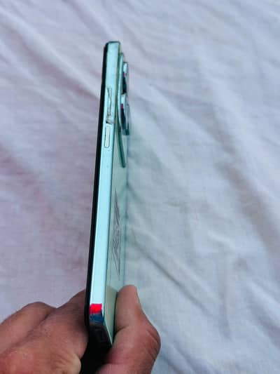 Infinix Hot 40 Pro 8+5 Ram  256 Rom with box