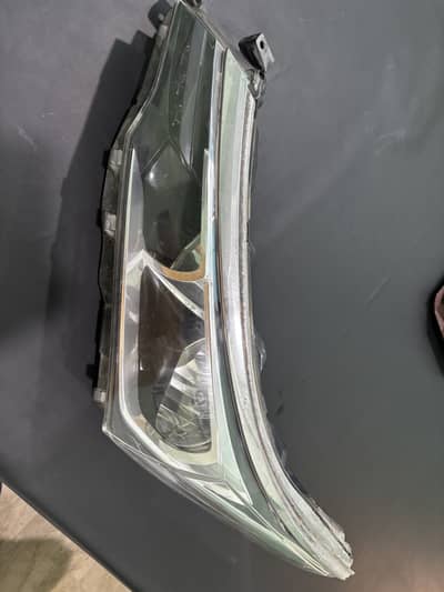Left Head Light Gli 2018 Geniune