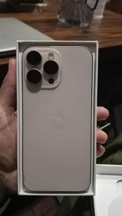 iPhone 16 Pro Max 256GB Non PTA | Factory Unlocked | 10/10 Condition