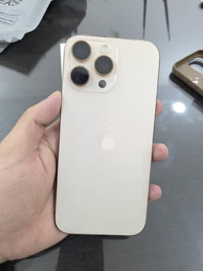 16 Pro Max 256GB Desert Titanium