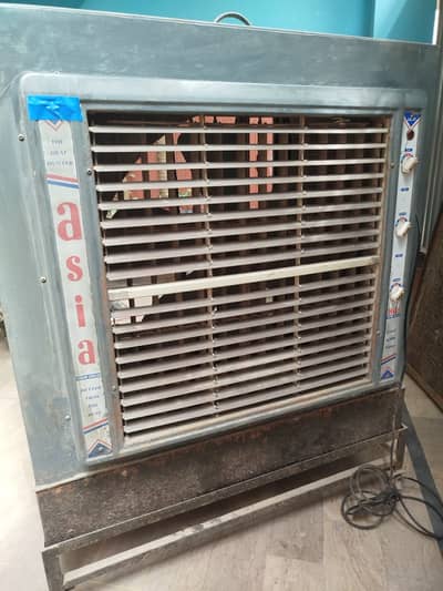 Air Cooler Jambu Size. A* Condtion. Located in RAHIM YAR KHAN CITY