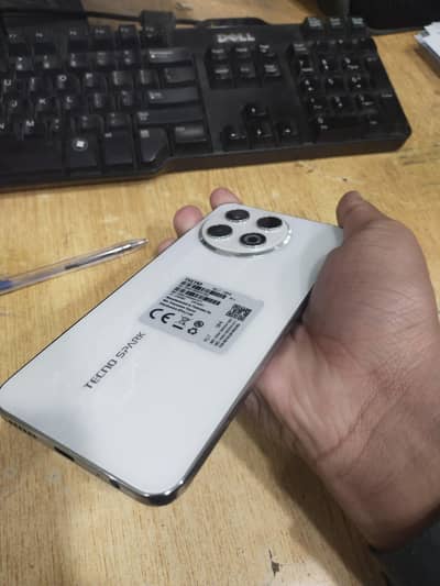 10/10 condition spark 30 pro