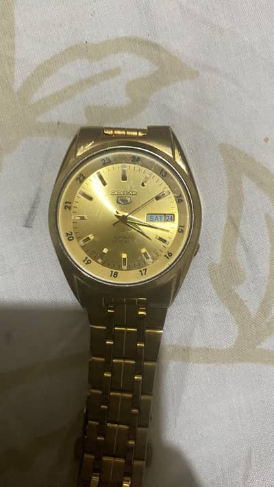 Seiko 5 golden