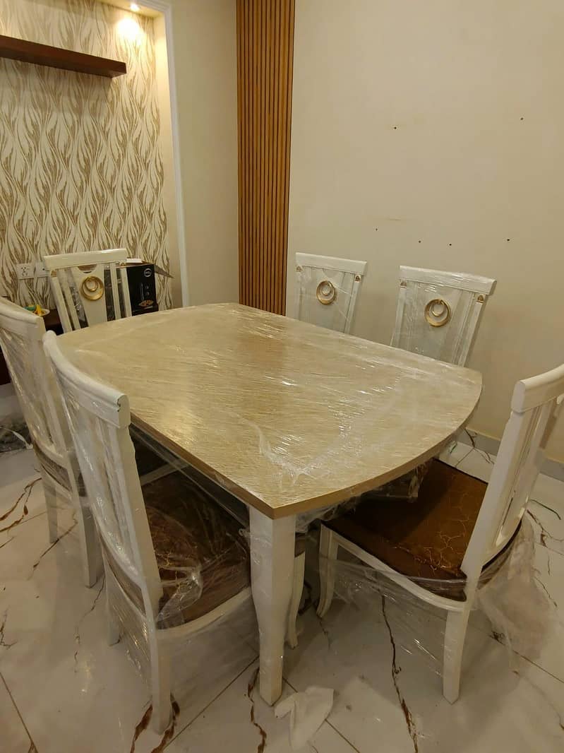 dining table 0