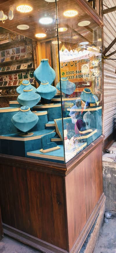 Gold shop counter Display