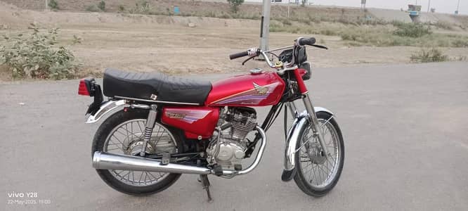 Honda 125 2000 model
