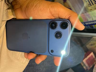 Iphone xr convert 17pro max