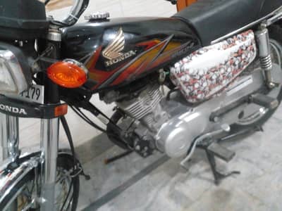 honda 125 in  original condition 20+21 model good sound
