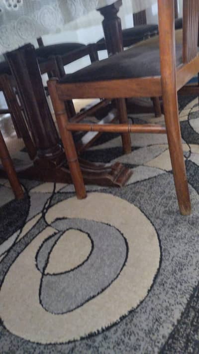 Dinning Table with chairs for sale