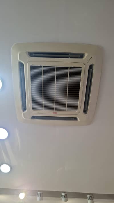 1.5 ton celling a/c  in  very good condition  colling  100%