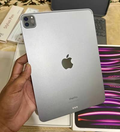 Apple iPad Pro M2 Tablet For Sale