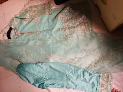 mint green 3 piece medium