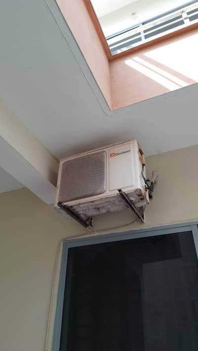 2 Split ACs in working good condition