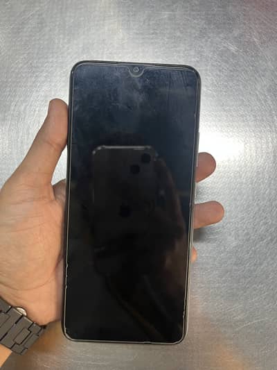 Realme c15-4,64gb