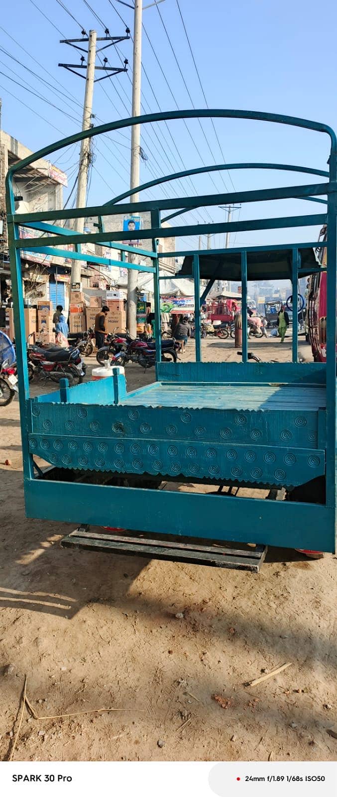 Loader rikshaw 2